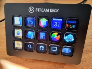 Stream Deck Elgato en SimRacing : contrôle total ou gadget de luxe ?